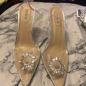 Size 13 women’s shoe
